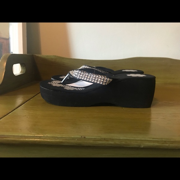 2 for$20 mix/match Flower Print Wedge Rhinestones - Picture 7 of 8